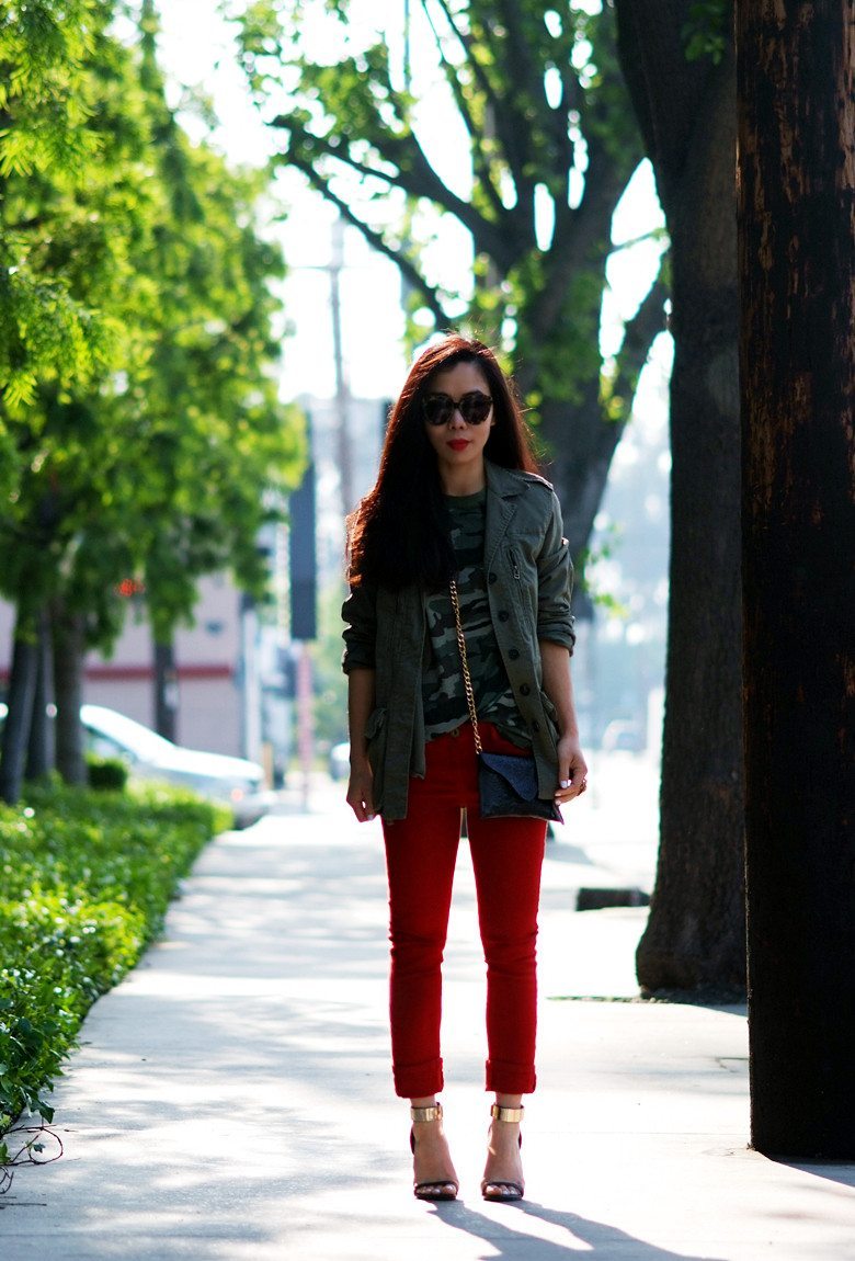 Camo Tee and Red Jeans_2