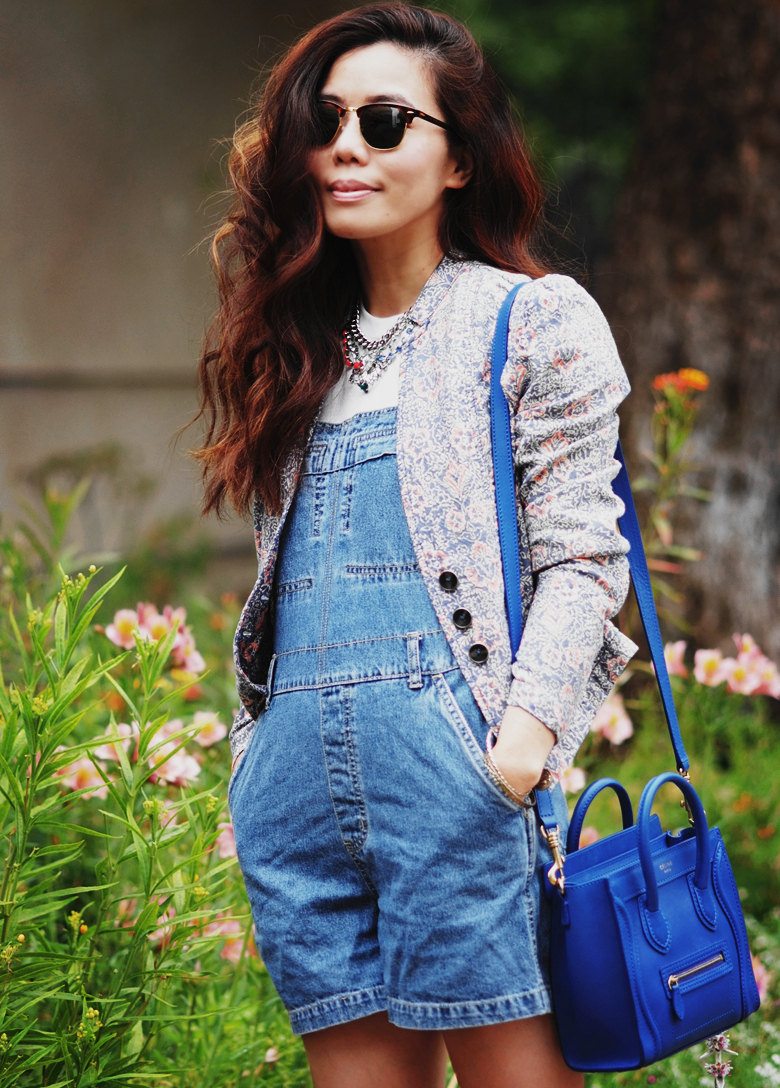 floral jacket and denim overall_10