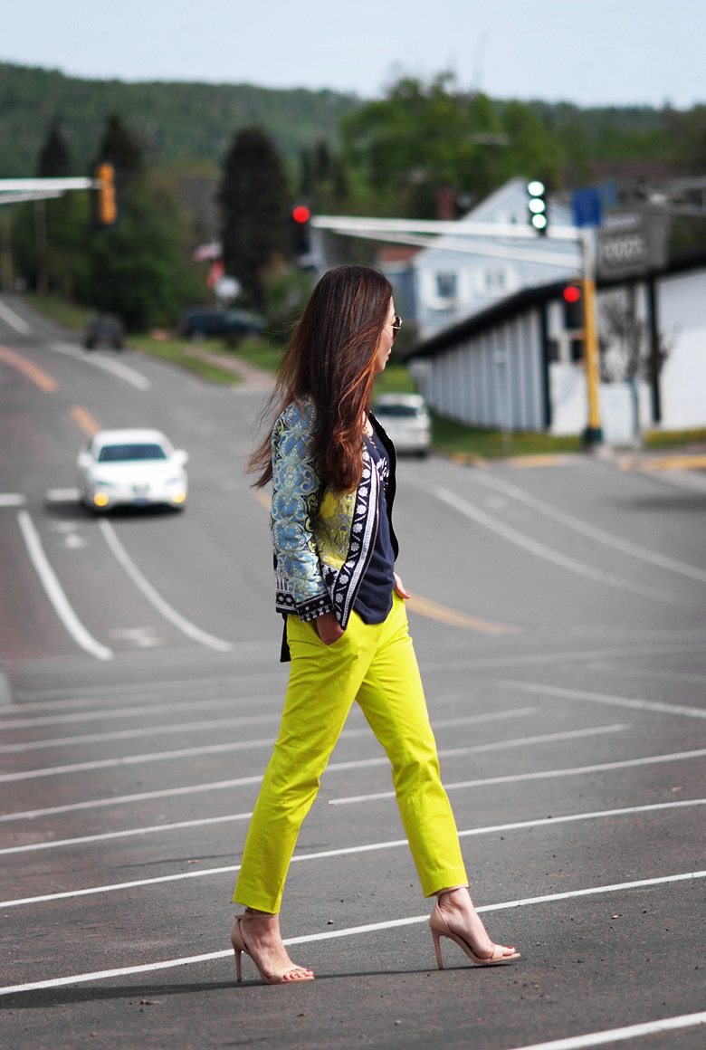 Neon Pant n print jacket_5