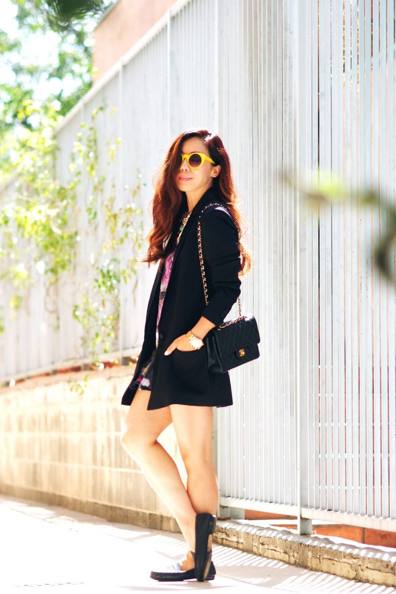 HallieDaily Floral Dress and Oversied Black Blazer_1