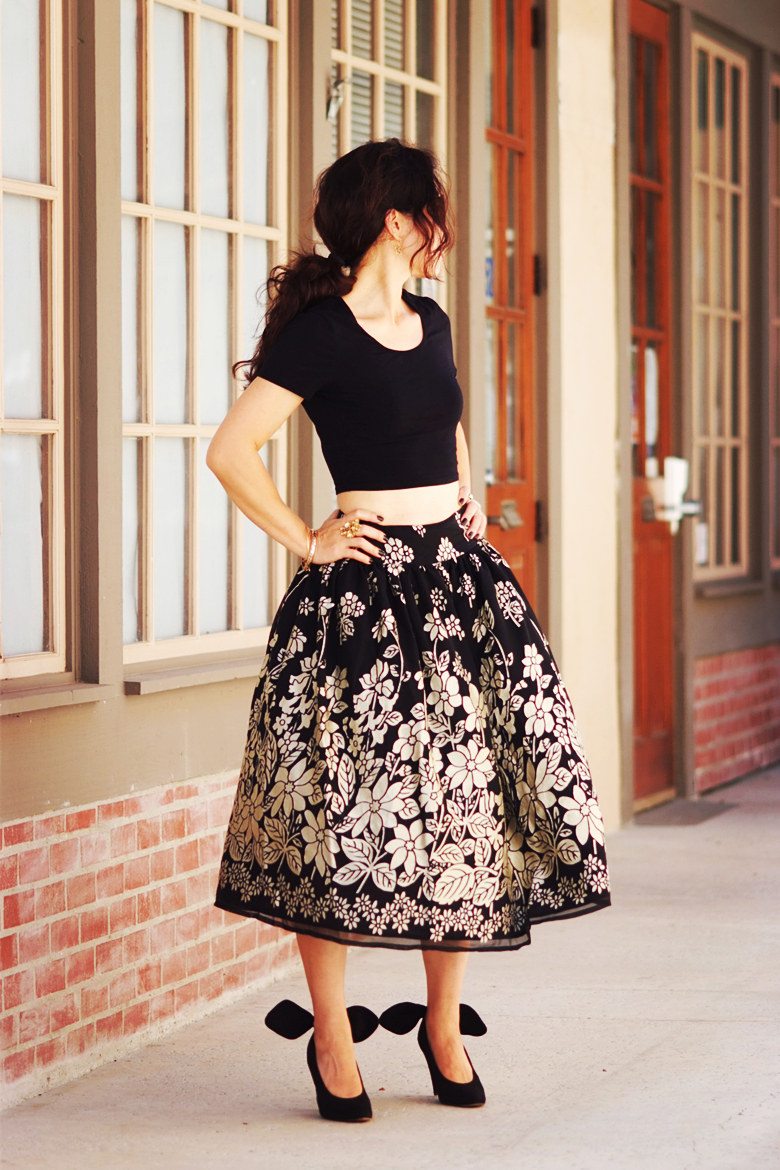HallieDaily Cropped Top and Full Skirt_0