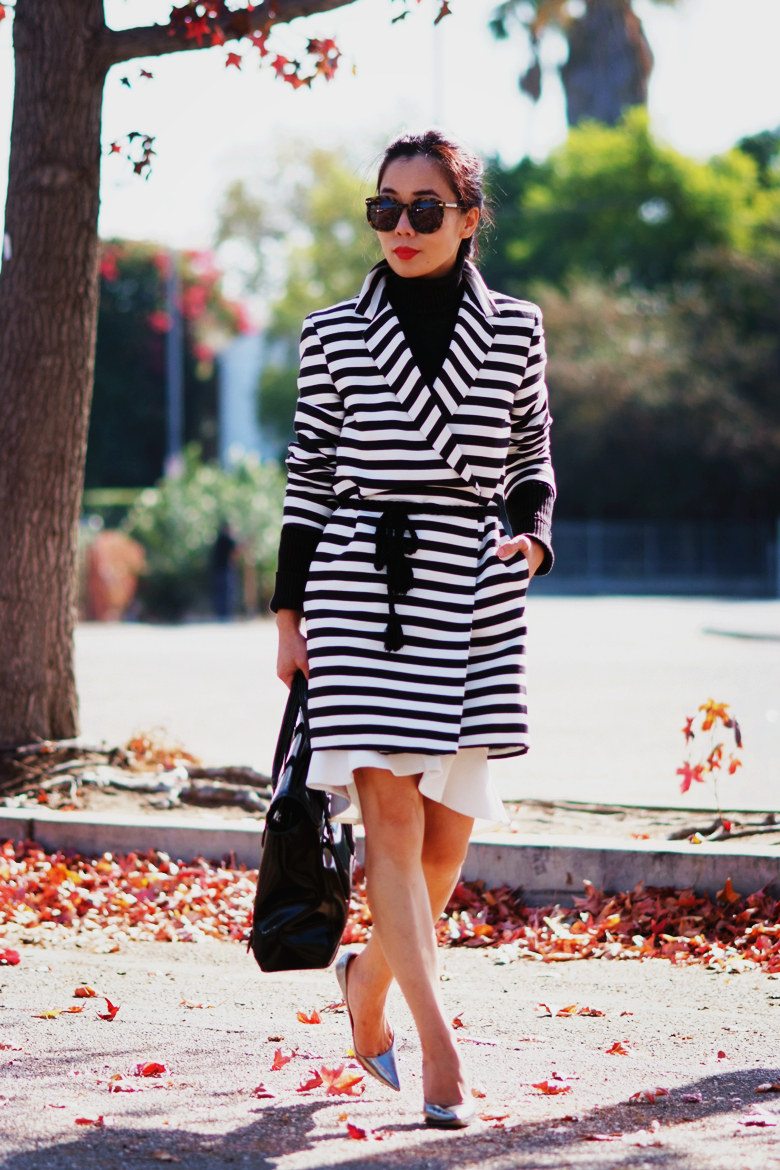 Hallie Daily Belted The Coat in Black and White_3