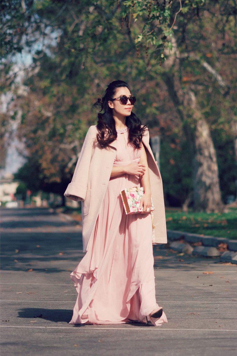 HallieDaily Vintage Rose, Eliza J Maxi Dress, Pale Pink Coat, Floral Printed Clutch_4