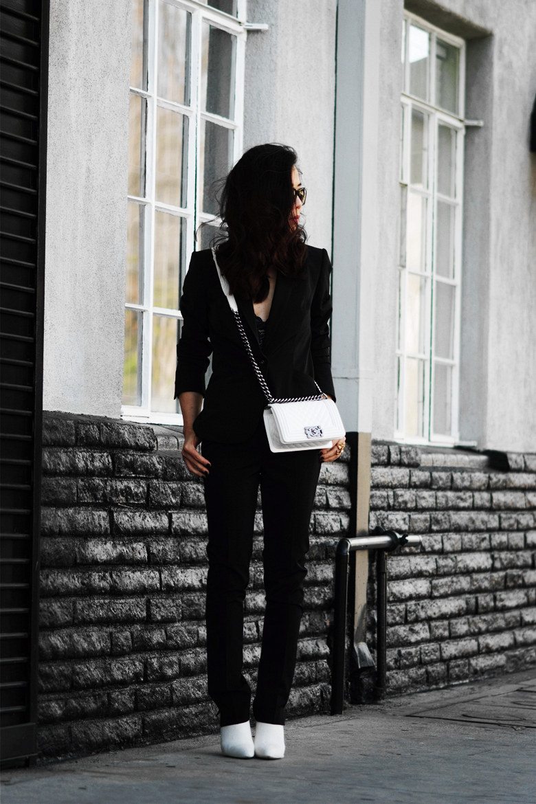 Black and White Style: Black Tuxedo and White Chanel Bag | Hallie Daily