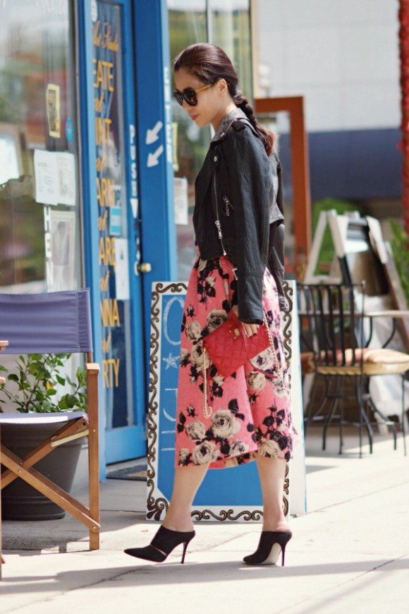 Street Art: Floral Midi Skirt and Mules