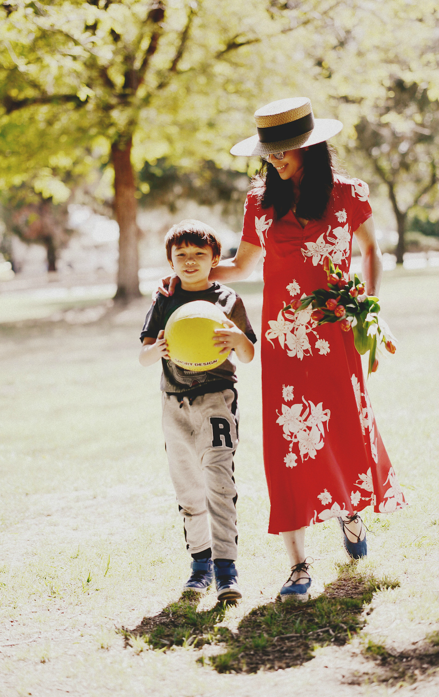 Picnic Style, Beautiful Picnic Set Up, Mom & Son Style, Alexa Chung for M&S, Floral Dress, Denim Espadrilles, via: HallieDaily