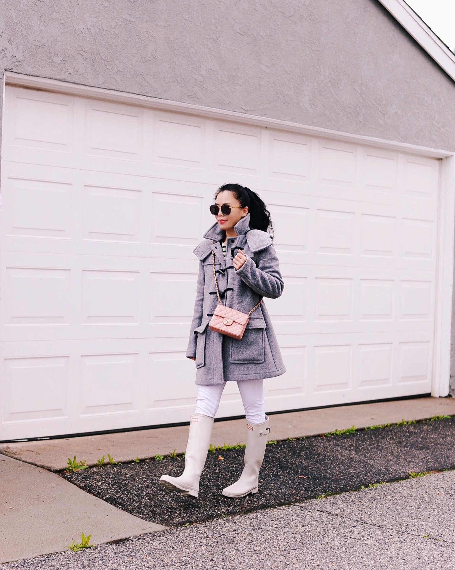 white rain boots outfit