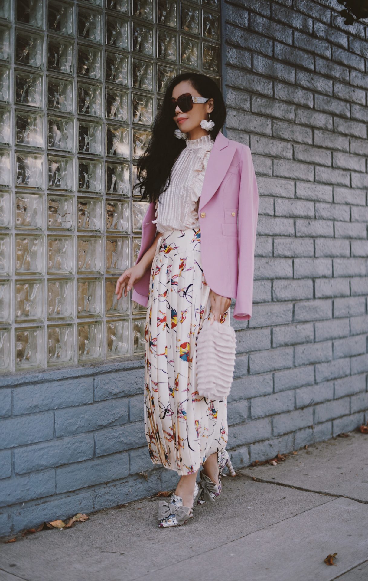 Holiday Party Look: Pink Blazer & Pleated Skirt