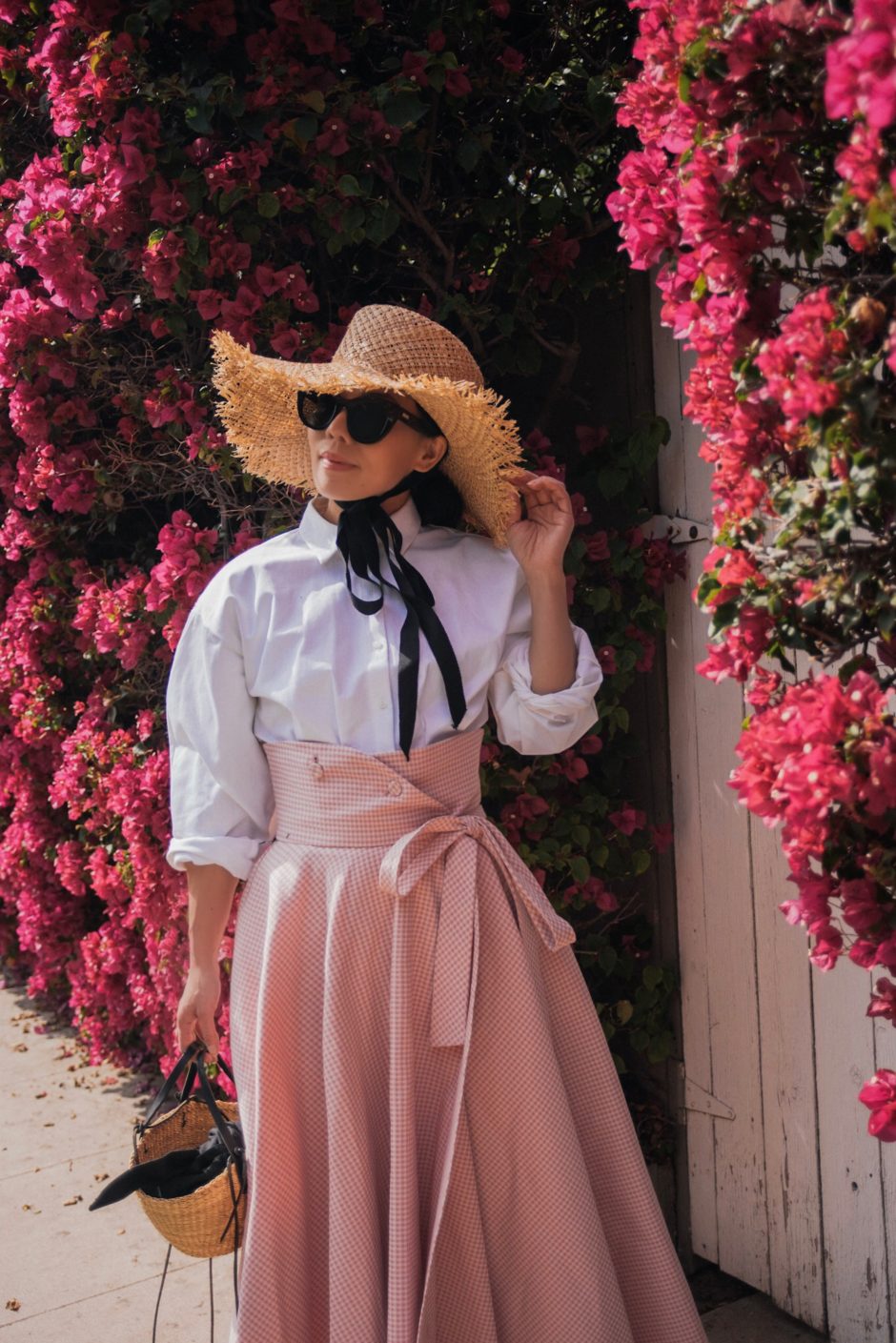 Spring Style, 50's , Full Skirt, Straw Hat, Straw Bag, Wedge Shoes ...