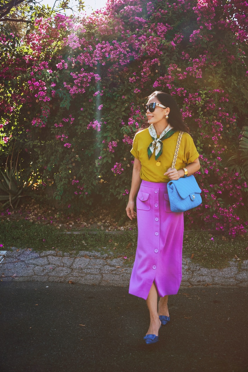Summer Colors: Oversized Colored Tee & Colored Knit Skirt