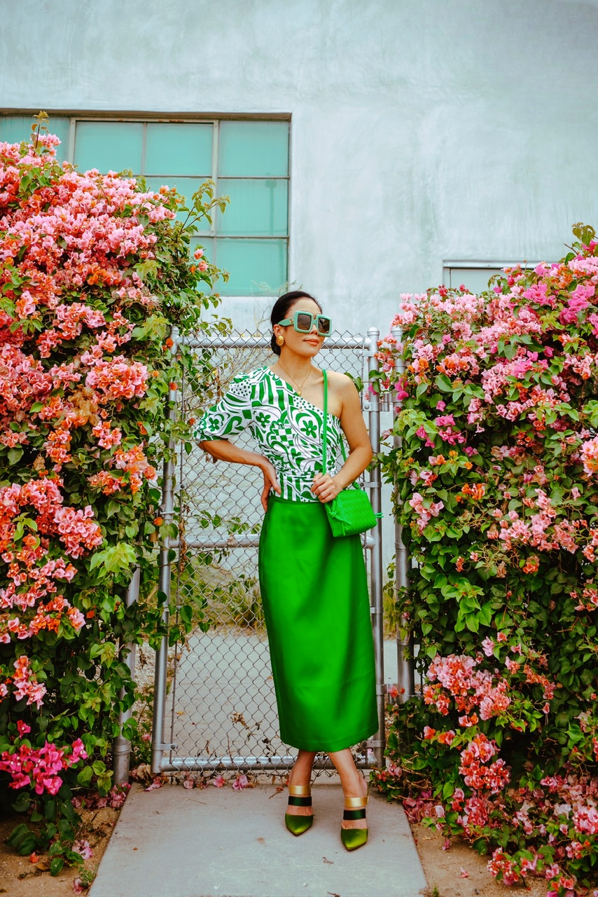 Seeing Green: One Shoulder Top & Pencil Skirt